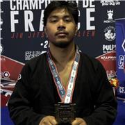 Je peux enseigner tout ce qui est sport de combat (boxe, jiujitsu brésilien…) mais également de la remise en forme